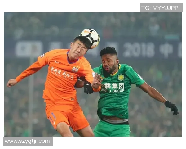 鲁能与国安激战足协杯决赛回顾精彩瞬间与战术分析